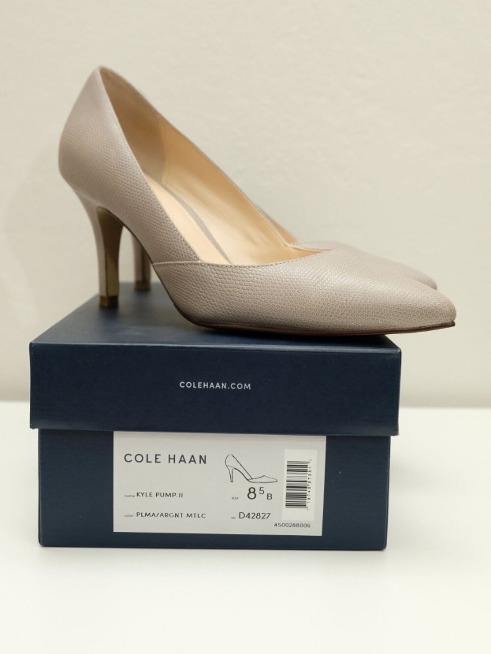 Cole Haan Grand.OS Kyle II Heels, Size 8.5B, Textured leather, griege, Very good